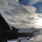 Gomobu Fjellstue Ron
