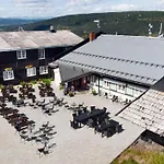 Resort Gomobu Fjellstue 3*