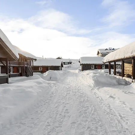 Gomobu Fjellstue Resort 3*